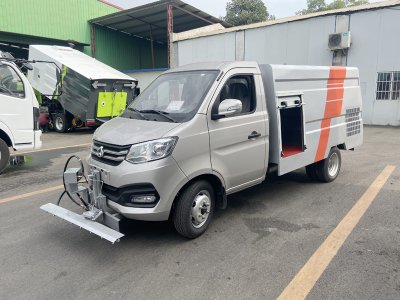 長安  路面養護車 長安  路面養護車