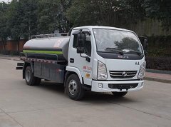 躍進  4.5方   吸糞車 躍進  4.5方   吸糞車