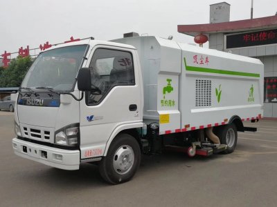 五十鈴    中置吸塵車 五十鈴    中置吸塵車