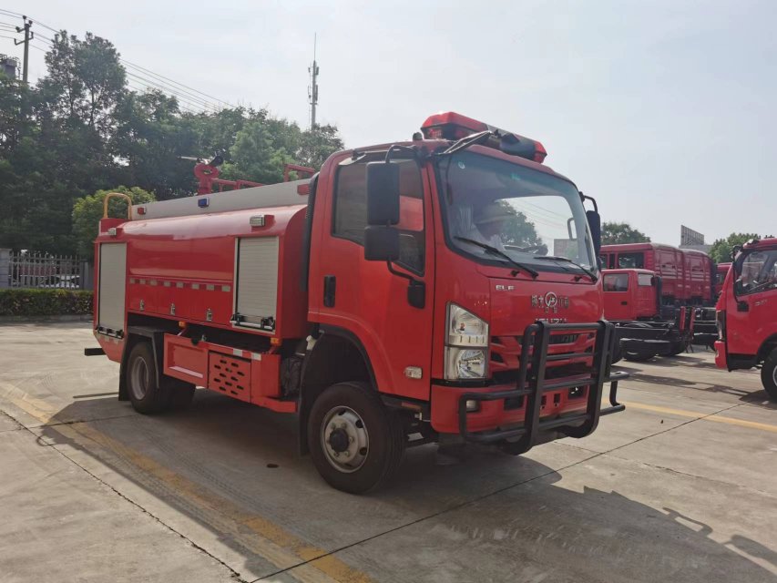 五十鈴四驅  5噸  供水車 五十鈴四驅  5噸  供水車
