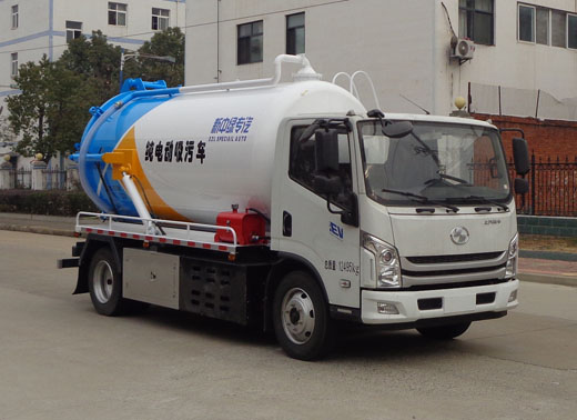 躍進8立方純電動吸污車