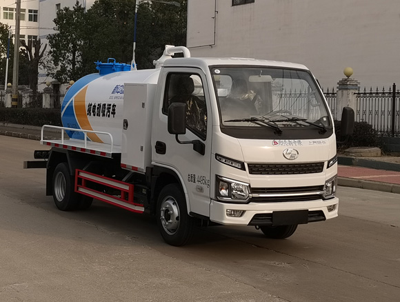 躍進2-3立方型純電動吸污車